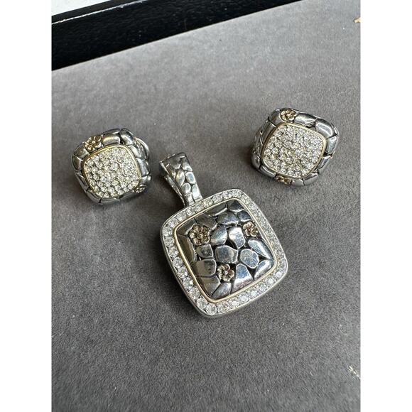 two tone Rhinestone, Paved, Magnetic Clasp, pendant & With Matching Earrings Set - Picture 3 of 15